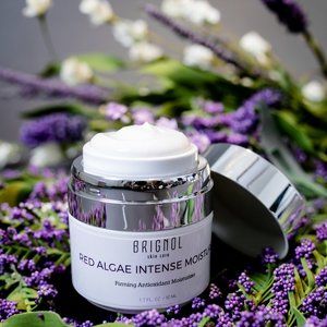 Moisturizer: New, Weight: 1.7 FL OZ/50 ML. Width 6.5 cm. Height 7.3 cm.